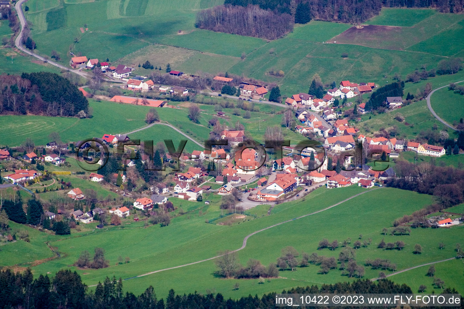 Luftaufnahme von Ortsteil Güttersbach in Mossautal im Bundesland Hessen, Deutschland