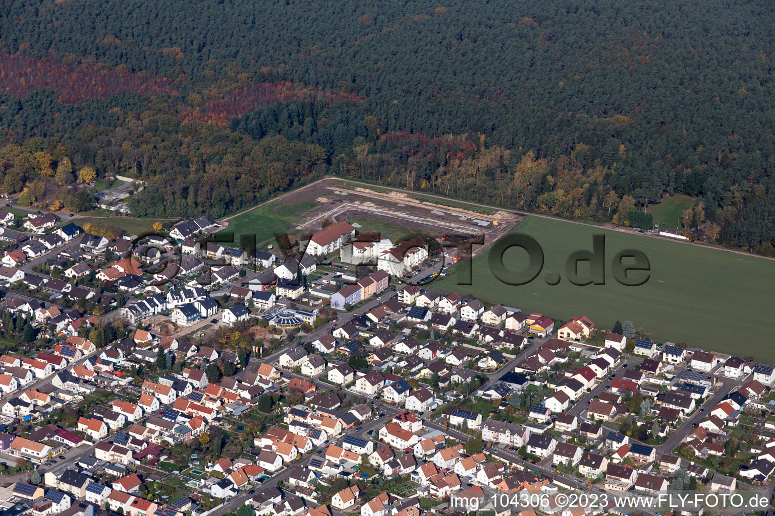 Drohnenaufname von Bellheim im Bundesland Rheinland-Pfalz, Deutschland