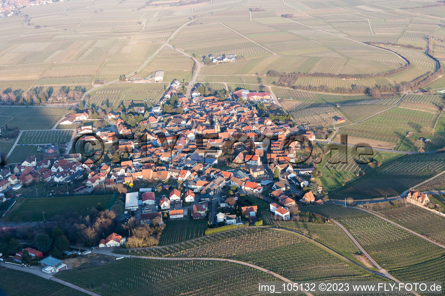 Frankweiler im Bundesland Rheinland-Pfalz, Deutschland von der Drohne aus gesehen