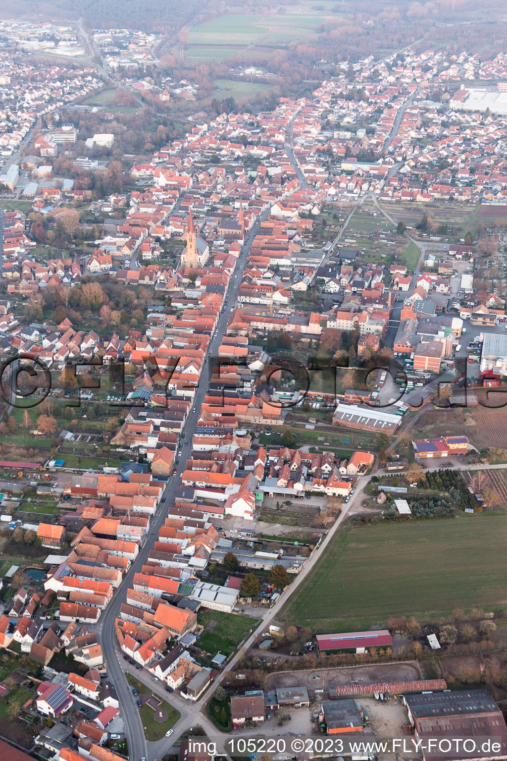 Luftbild von Bellheim im Bundesland Rheinland-Pfalz, Deutschland