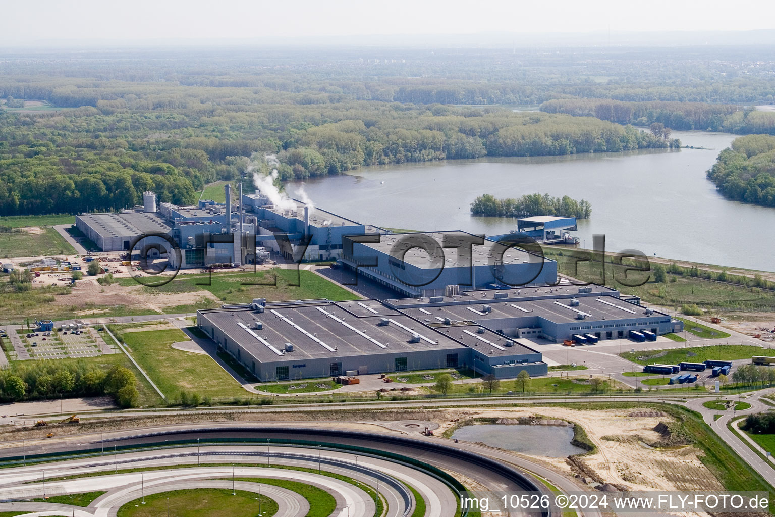 Industriegebiet Oberwald, Papierfabrik Palm in Wörth am Rhein im Bundesland Rheinland-Pfalz, Deutschland von oben