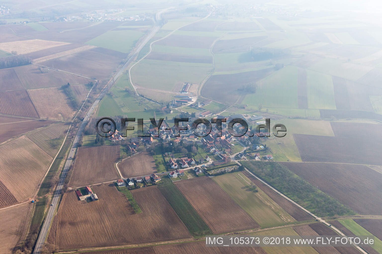 Luftaufnahme von Reimerswiller im Bundesland Bas-Rhin, Frankreich