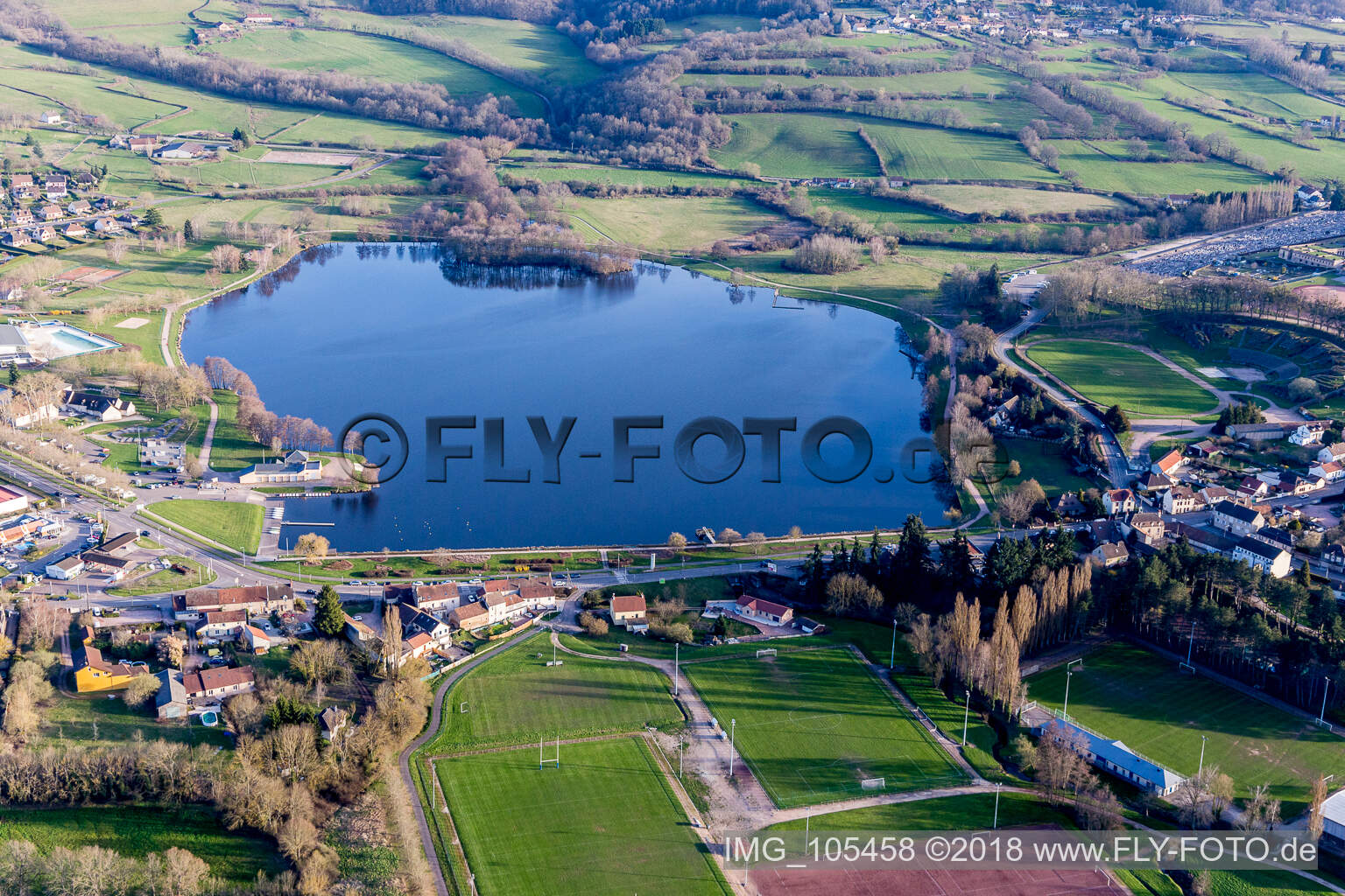 Luftaufnahme von Autun (Burgund) im Bundesland Saône-et-Loire, Frankreich