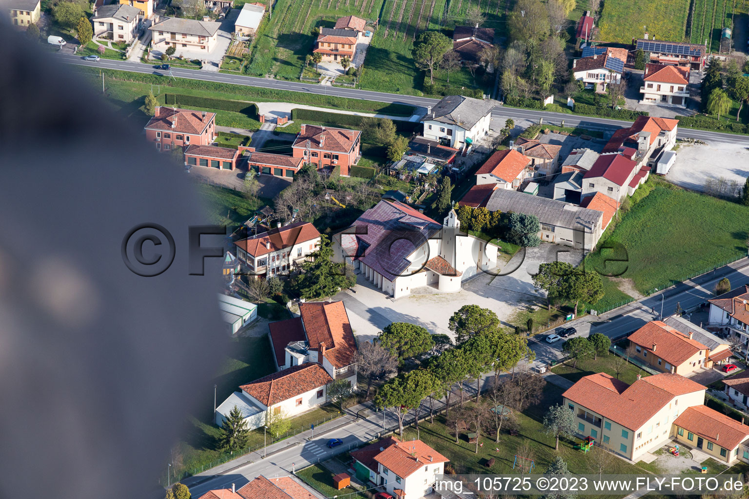 Luftbild von Osteria al Trovatore im Bundesland Venetien, Italien