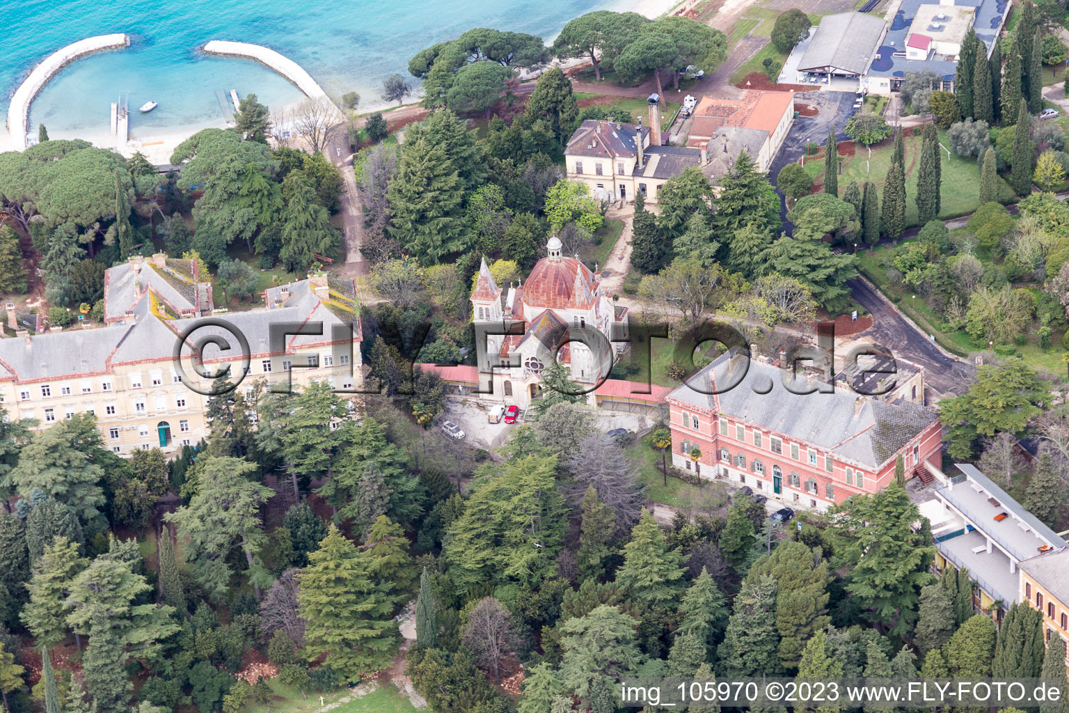 Drohnenbild von Rovinj im Bundesland Istria, Kroatien