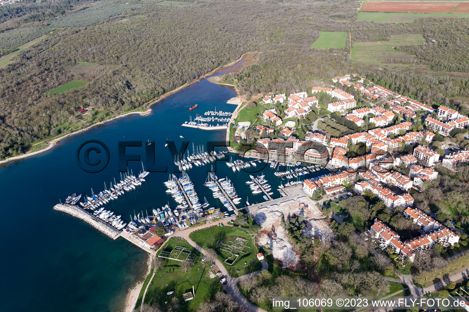 Luftbild von Cervar-Porat im Bundesland Istria, Kroatien