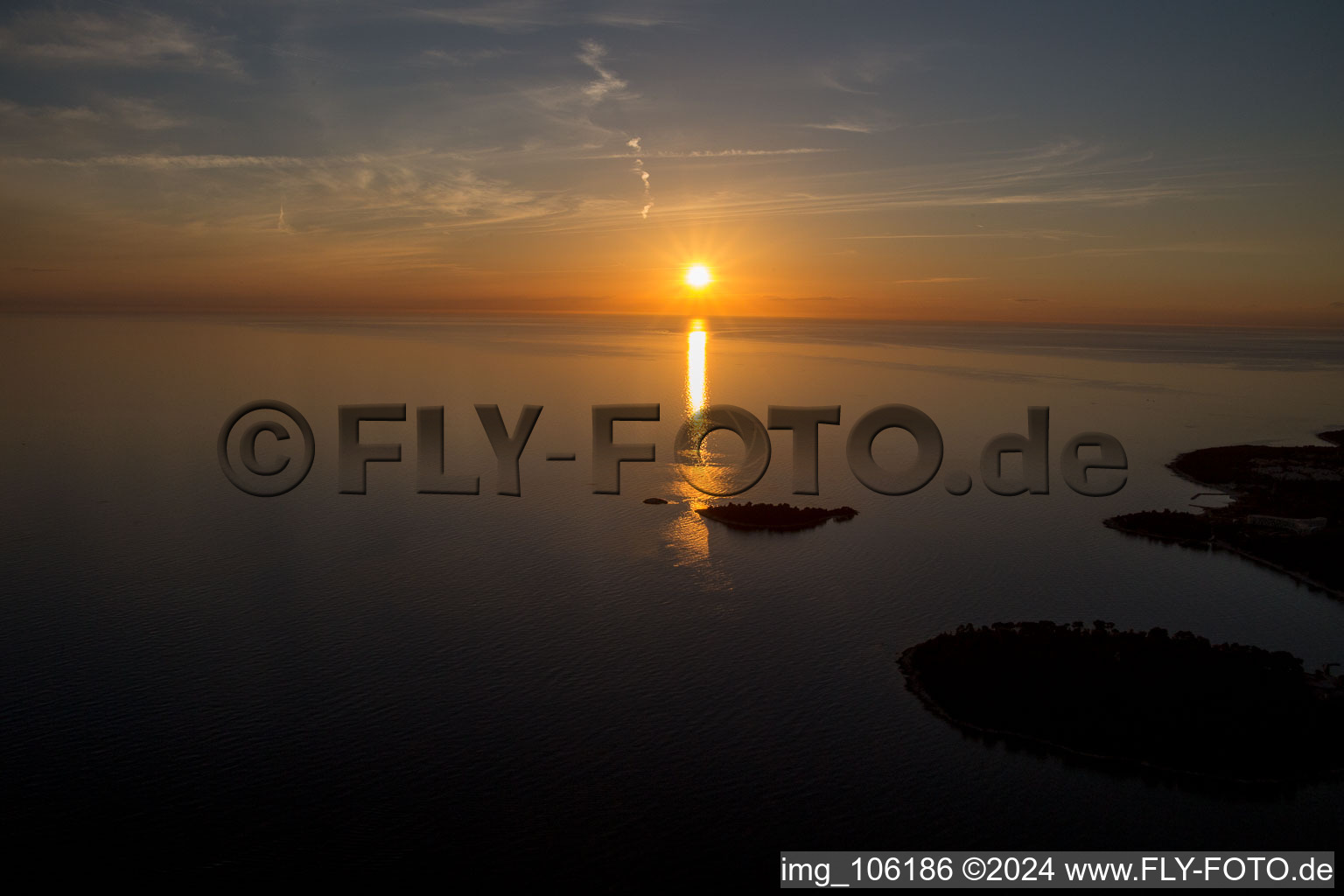 Rovinj im Bundesland Istria, Kroatien aus der Drohnenperspektive