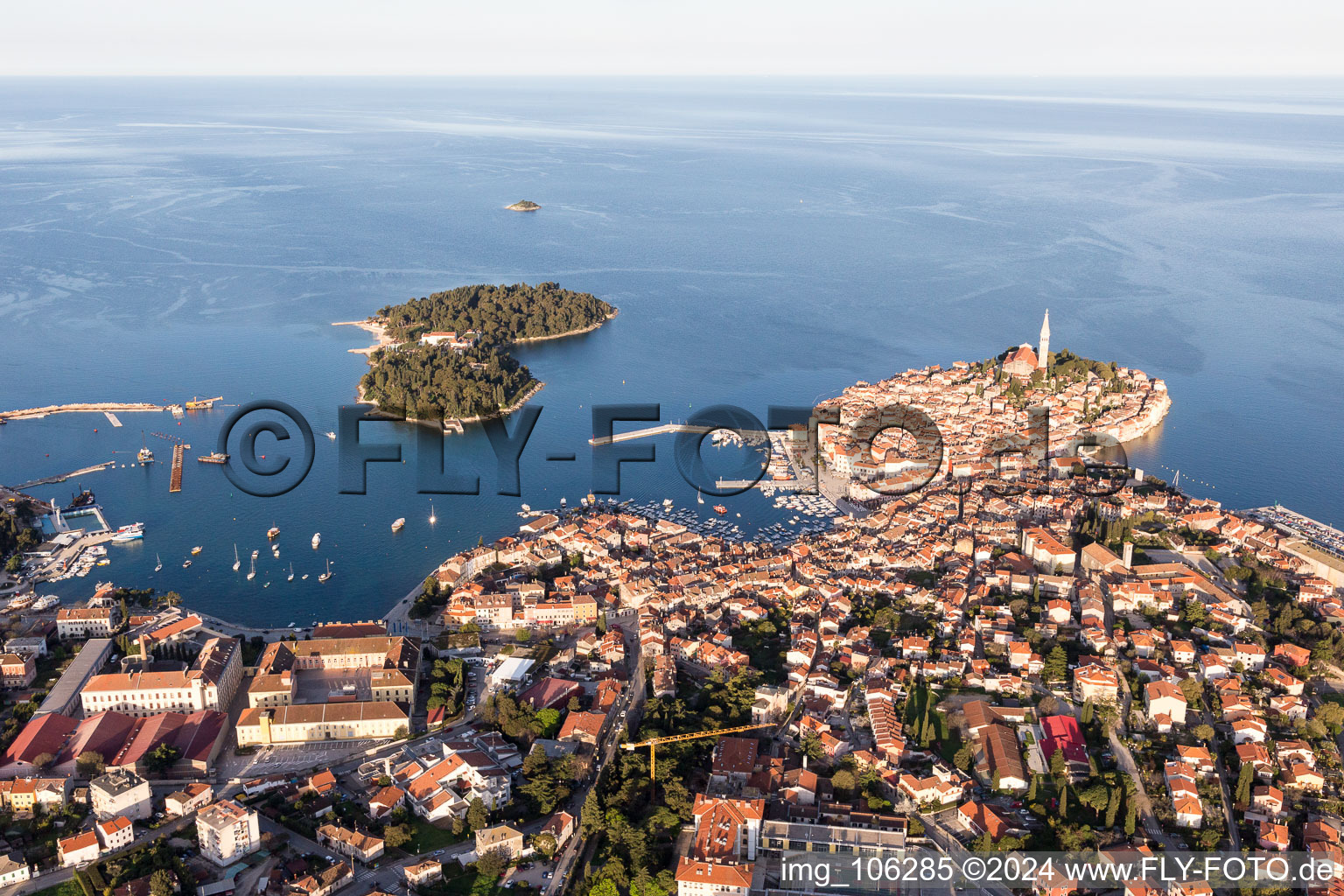 Schrägluftbild von Štanga im Bundesland Istria, Kroatien