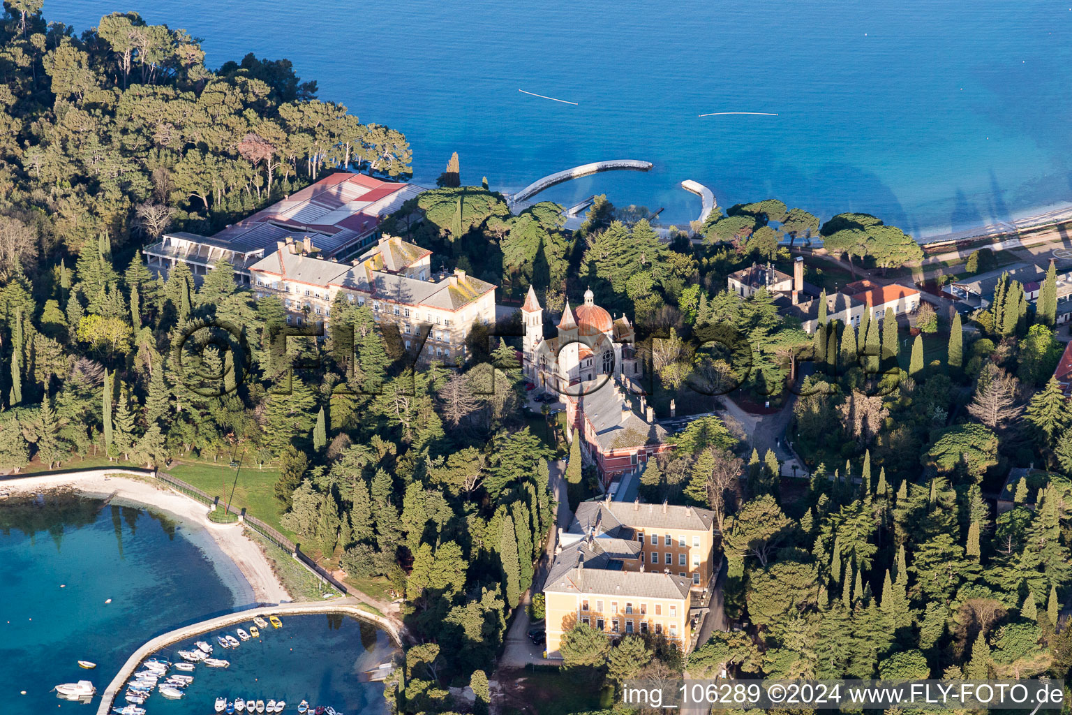 Rovinj im Bundesland Istria, Kroatien von oben gesehen