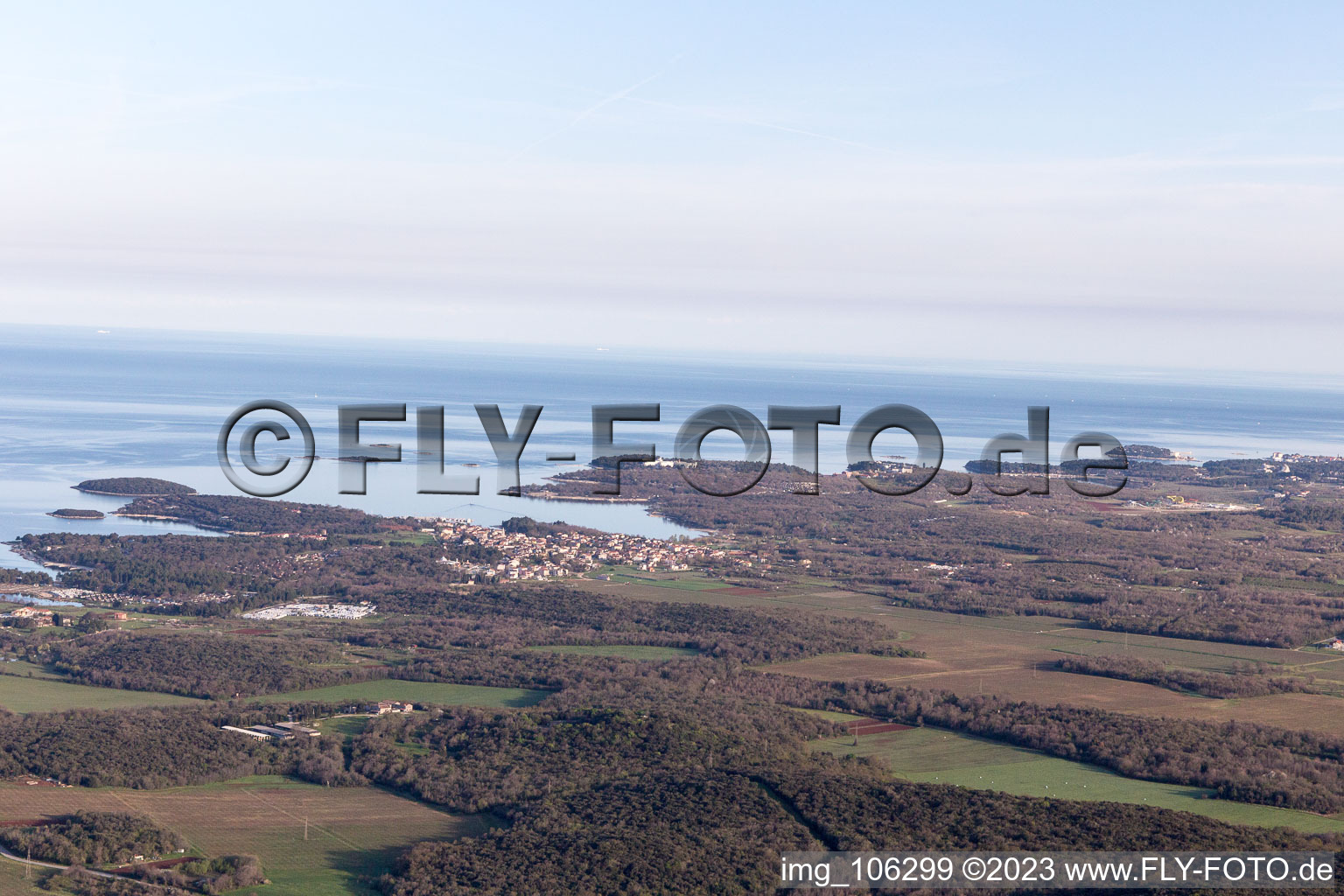 Luftaufnahme von Flengi im Bundesland Istria, Kroatien