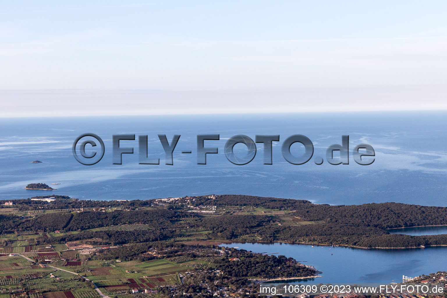 Luftbild von Vrsar im Bundesland Istria, Kroatien