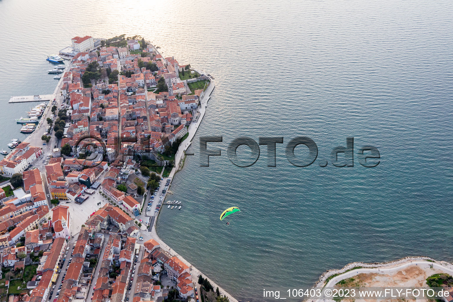 Poreč im Bundesland Istria, Kroatien vom Flugzeug aus