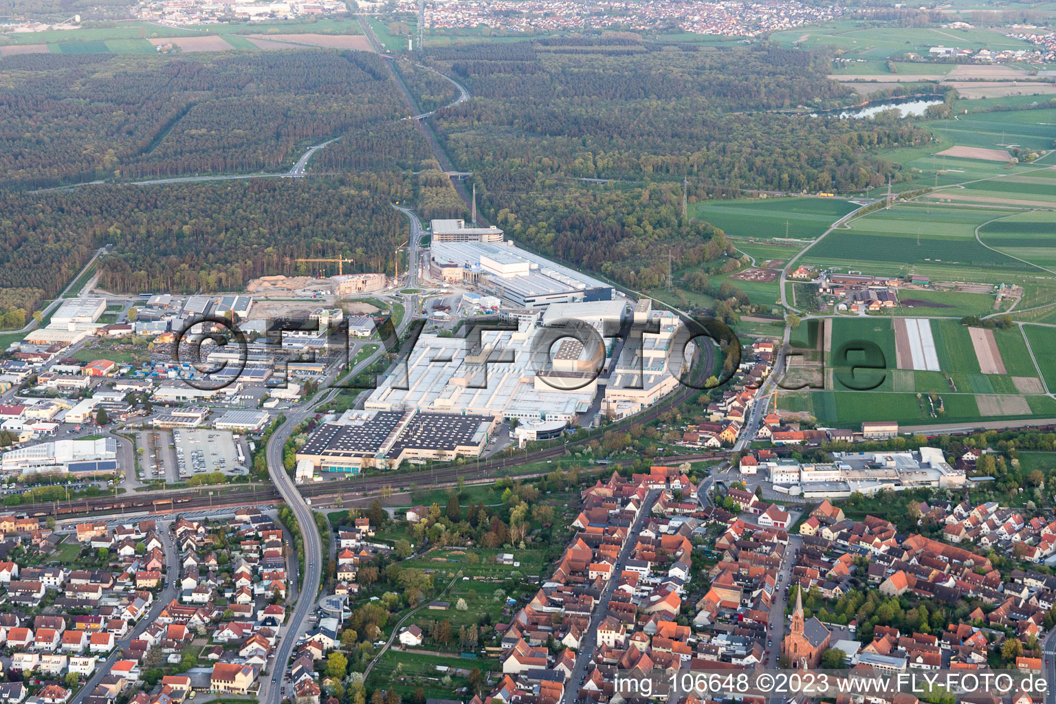Luftbild von Graben-Neudorf, SEW-EURODRIVE GmbH & Co KG im Bundesland Baden-Württemberg, Deutschland