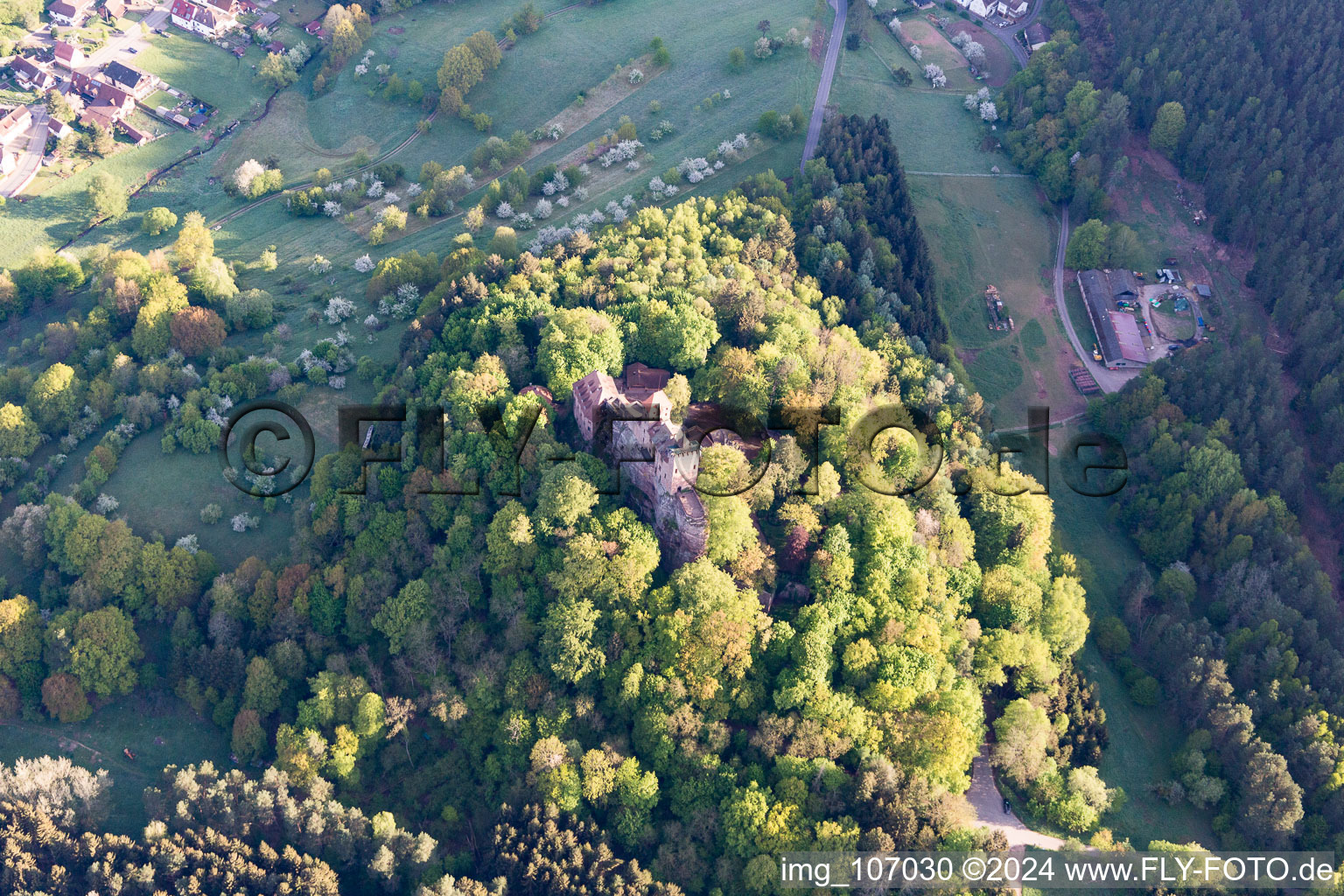 Burg Berwartstein in Erlenbach bei Dahn im Bundesland Rheinland-Pfalz, Deutschland