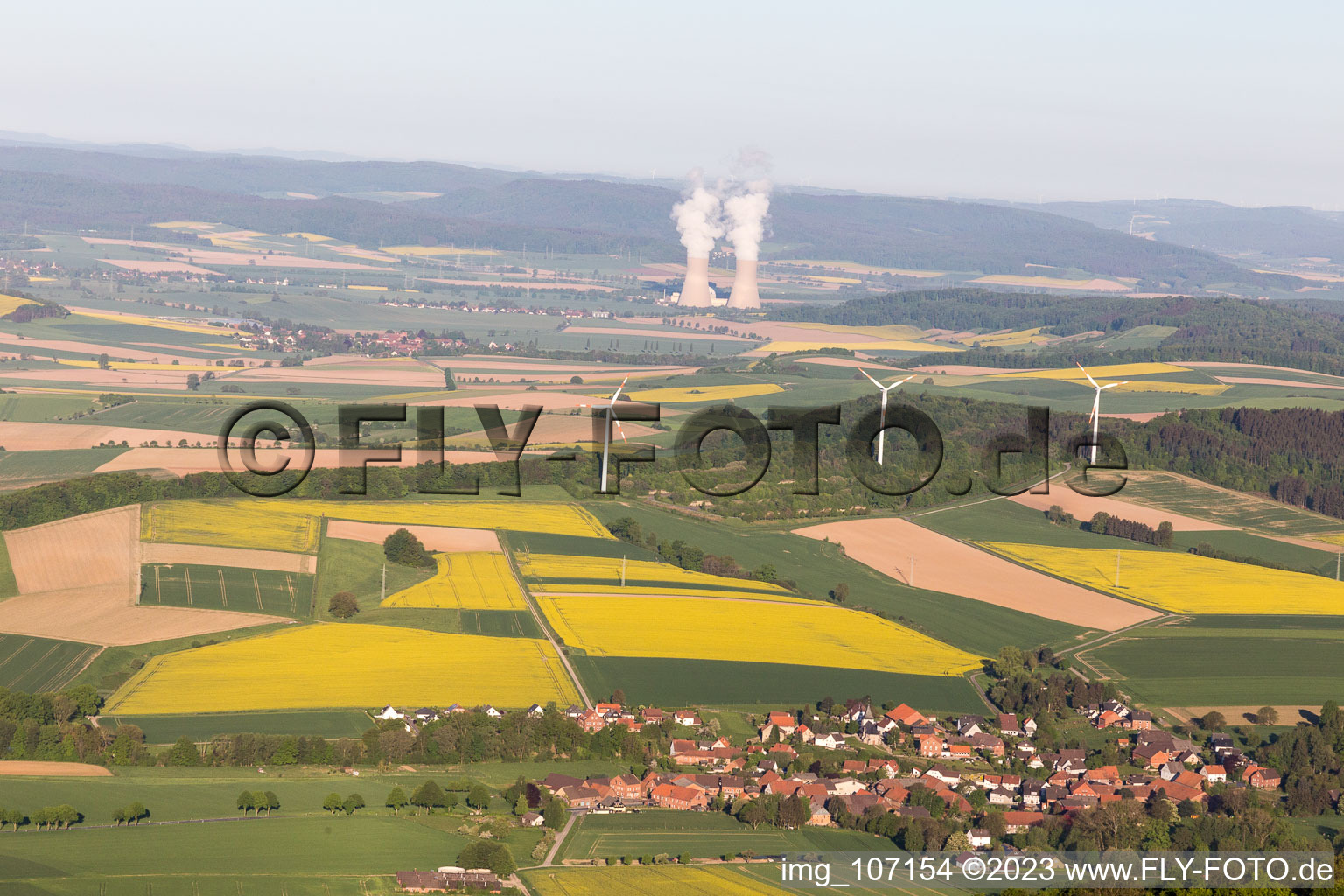 Schrägluftbild von Bremke im Bundesland Niedersachsen, Deutschland