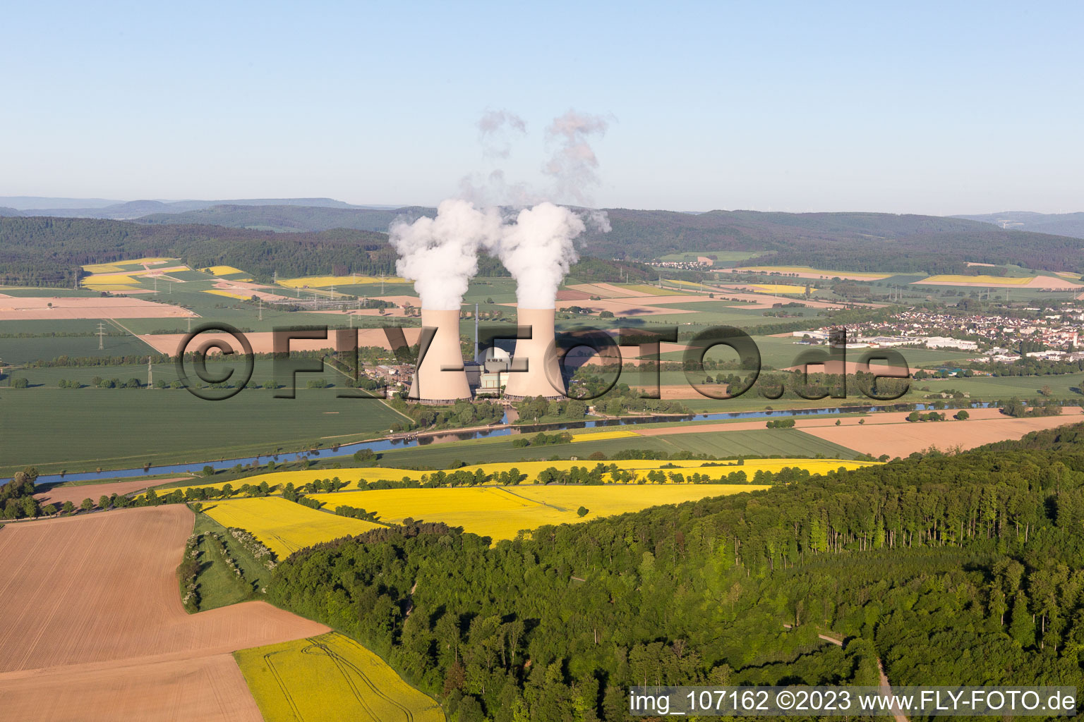 Grohnde, AKW im Bundesland Niedersachsen, Deutschland aus der Luft betrachtet