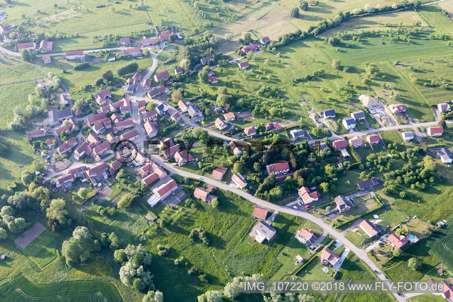 Luftbild von Hoelling im Bundesland Moselle, Frankreich