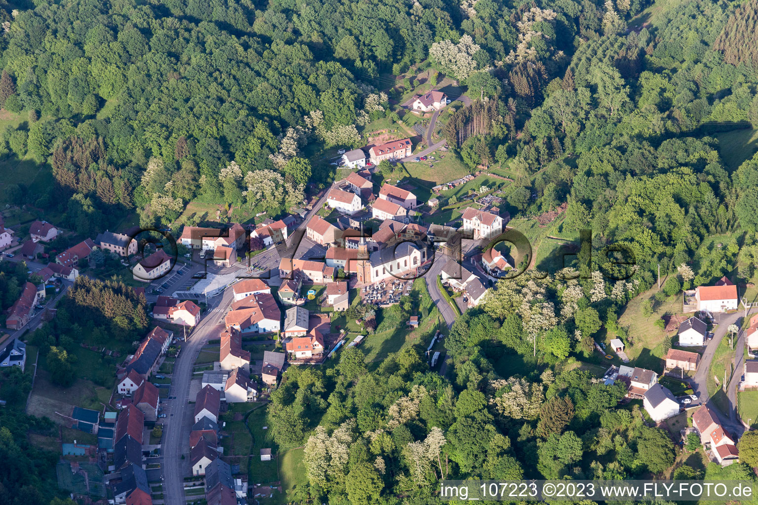 Luftbild von Hottviller im Bundesland Moselle, Frankreich