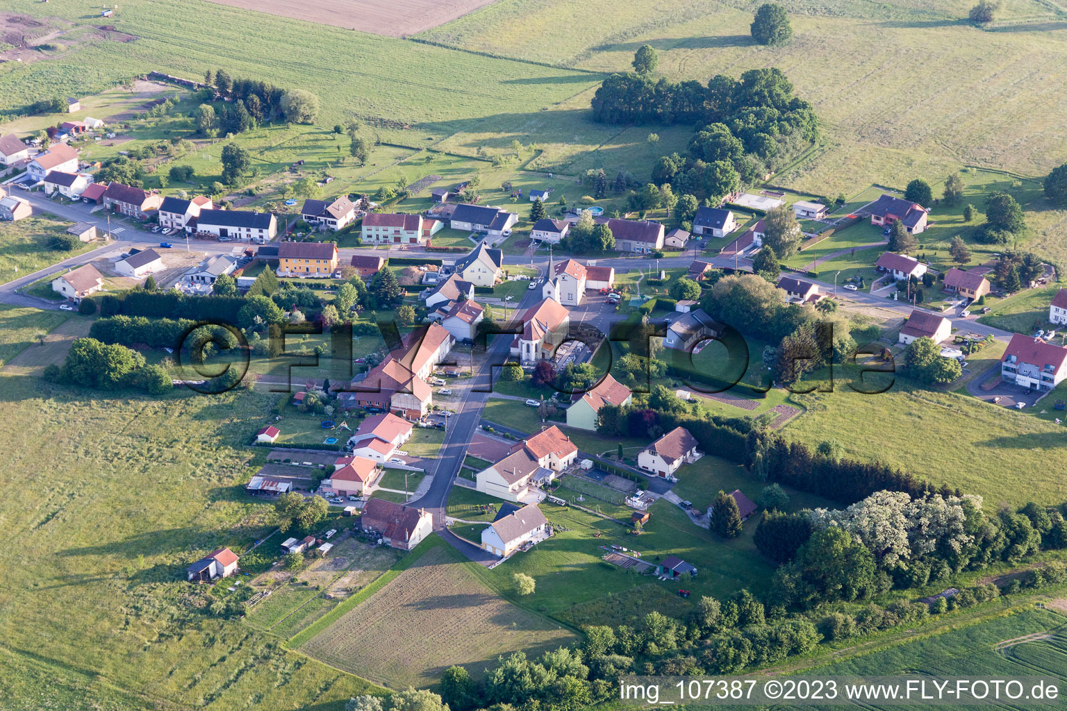 Luftbild von Hassenburg im Bundesland Moselle, Frankreich