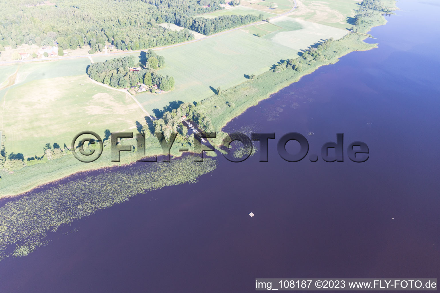 Torne im Bundesland Kronoberg, Schweden aus der Drohnenperspektive