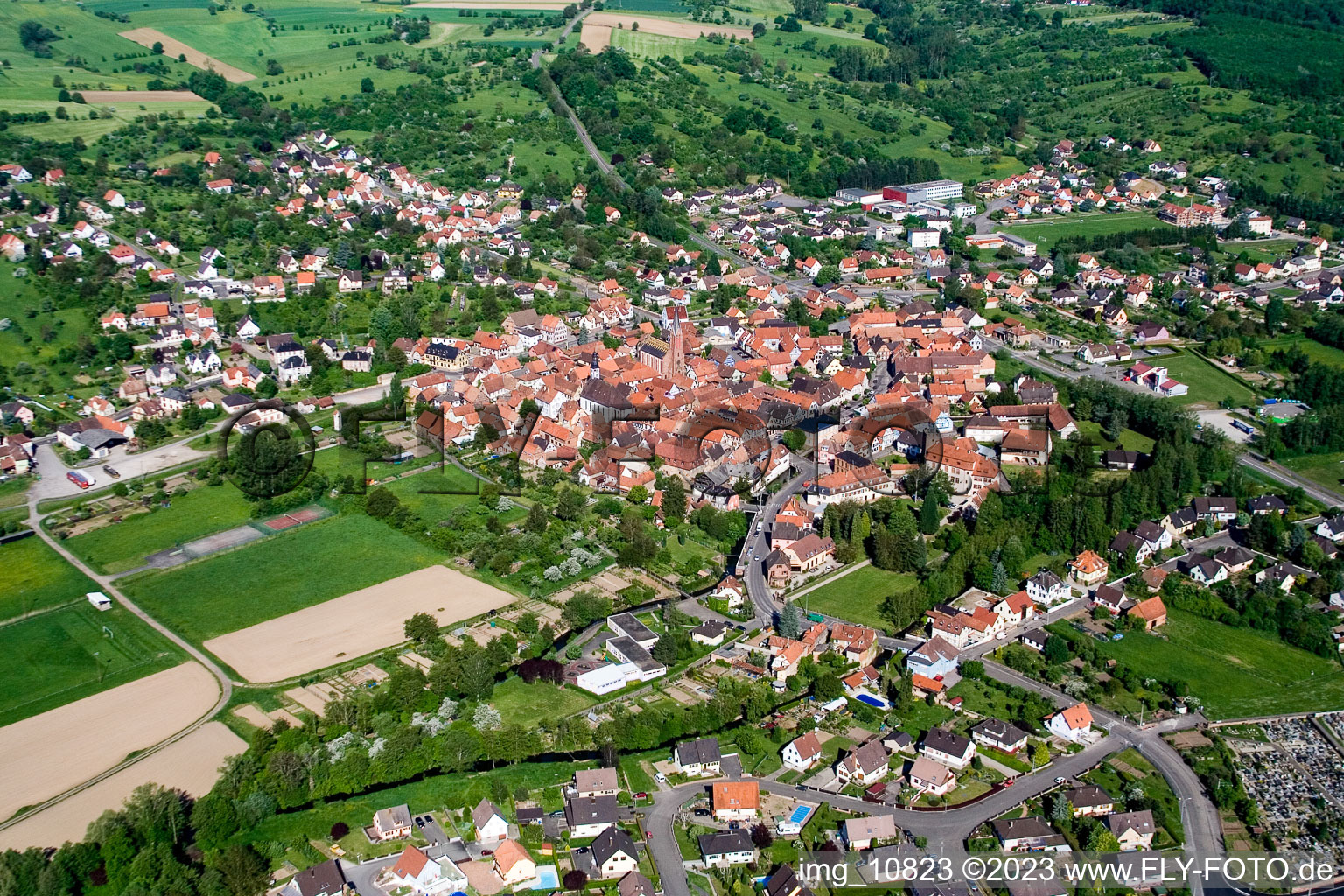 Wœrth im Bundesland Bas-Rhin, Frankreich aus der Luft