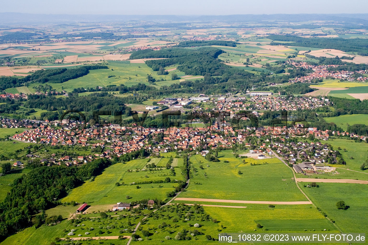 Luftbild von Reichshoffen im Bundesland Bas-Rhin, Frankreich