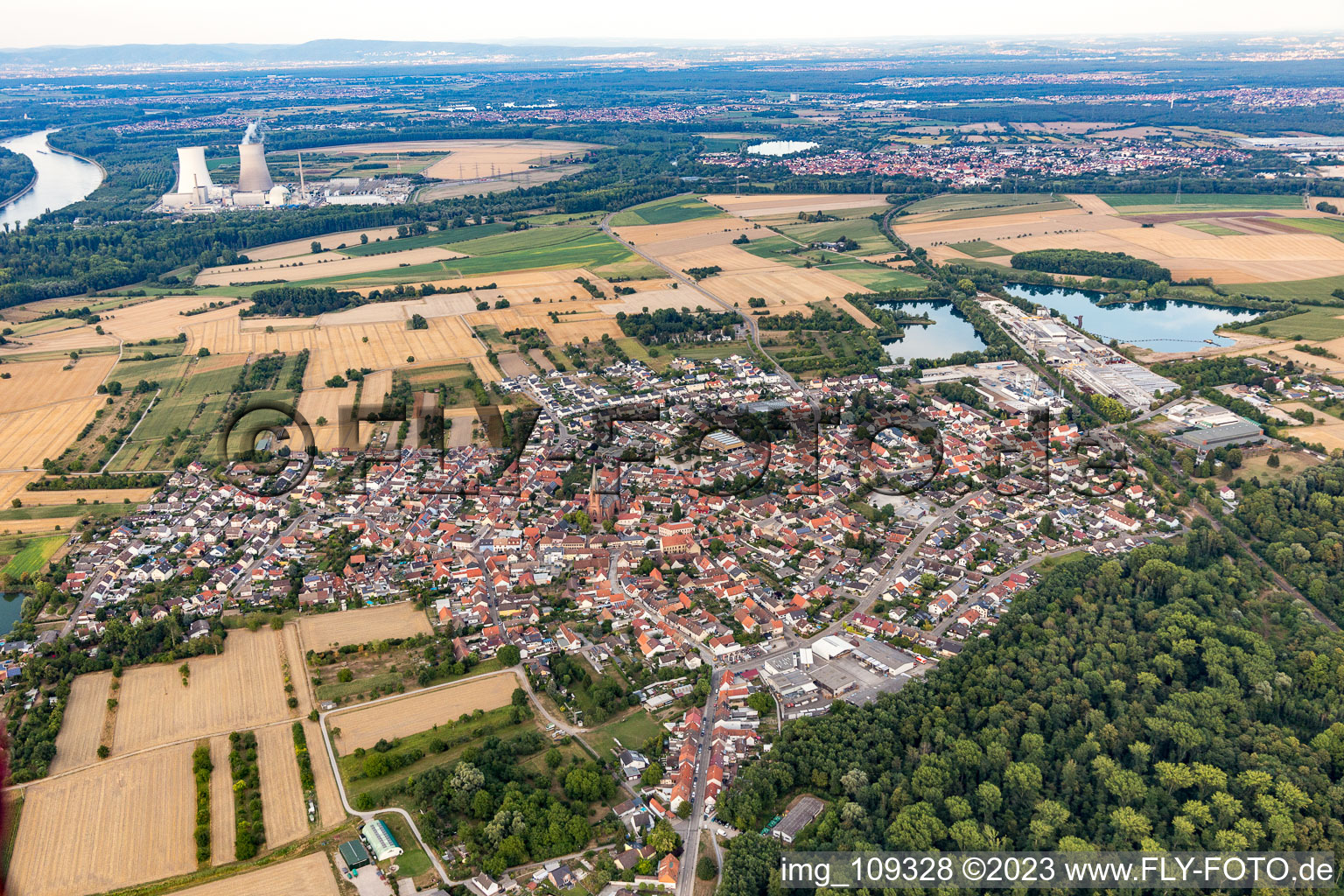 Ortsteil Rheinsheim in Philippsburg im Bundesland Baden-Württemberg, Deutschland aus der Luft betrachtet