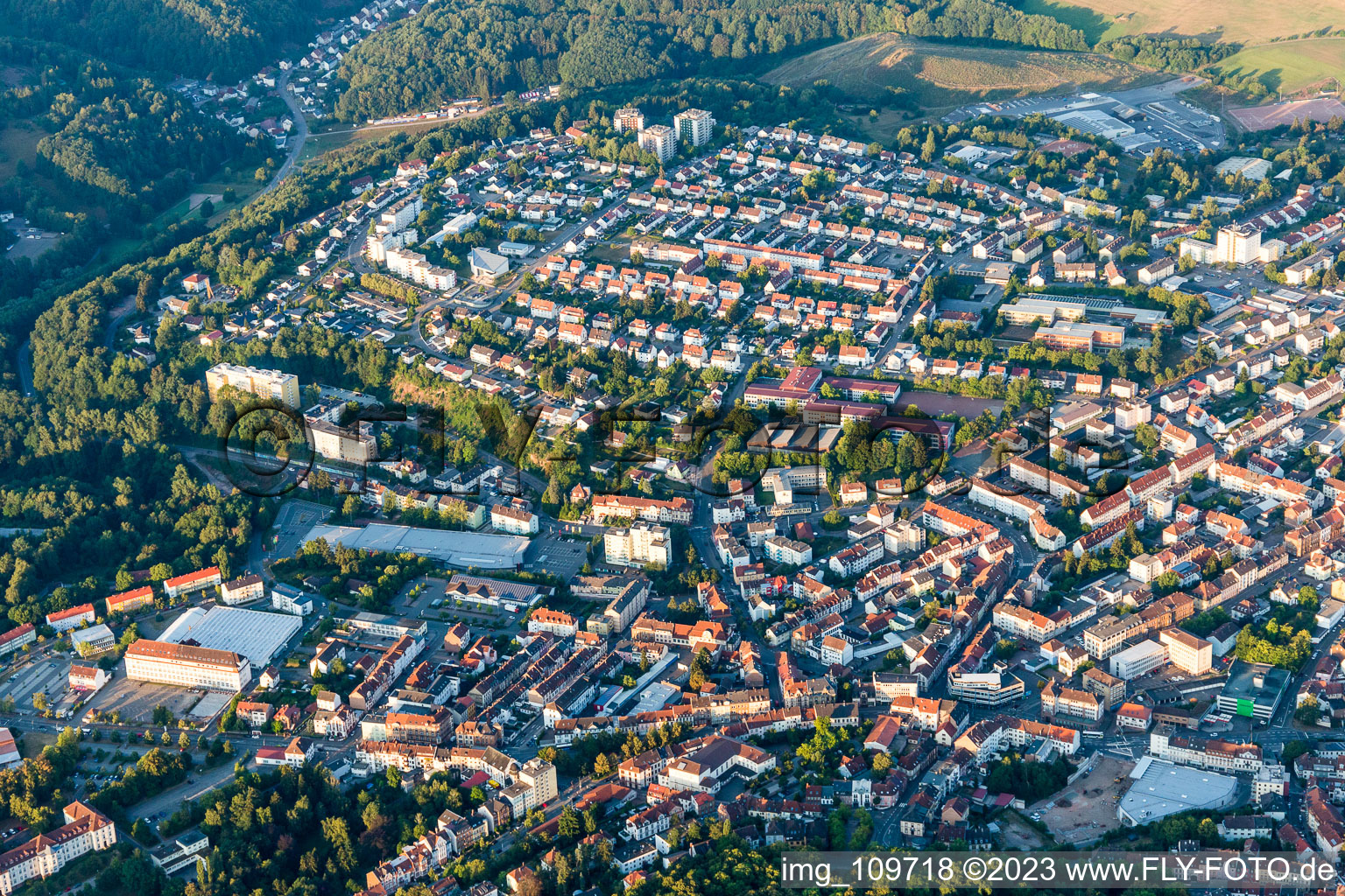Pirmasens im Bundesland Rheinland-Pfalz, Deutschland von oben gesehen