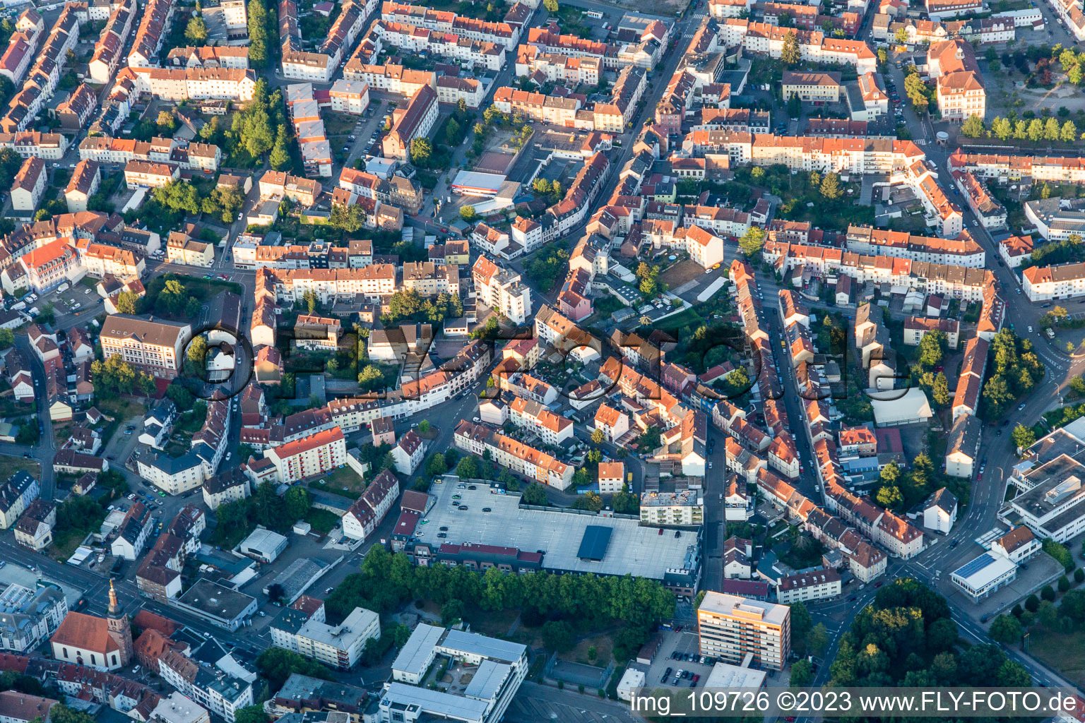 Drohnenbild von Pirmasens im Bundesland Rheinland-Pfalz, Deutschland