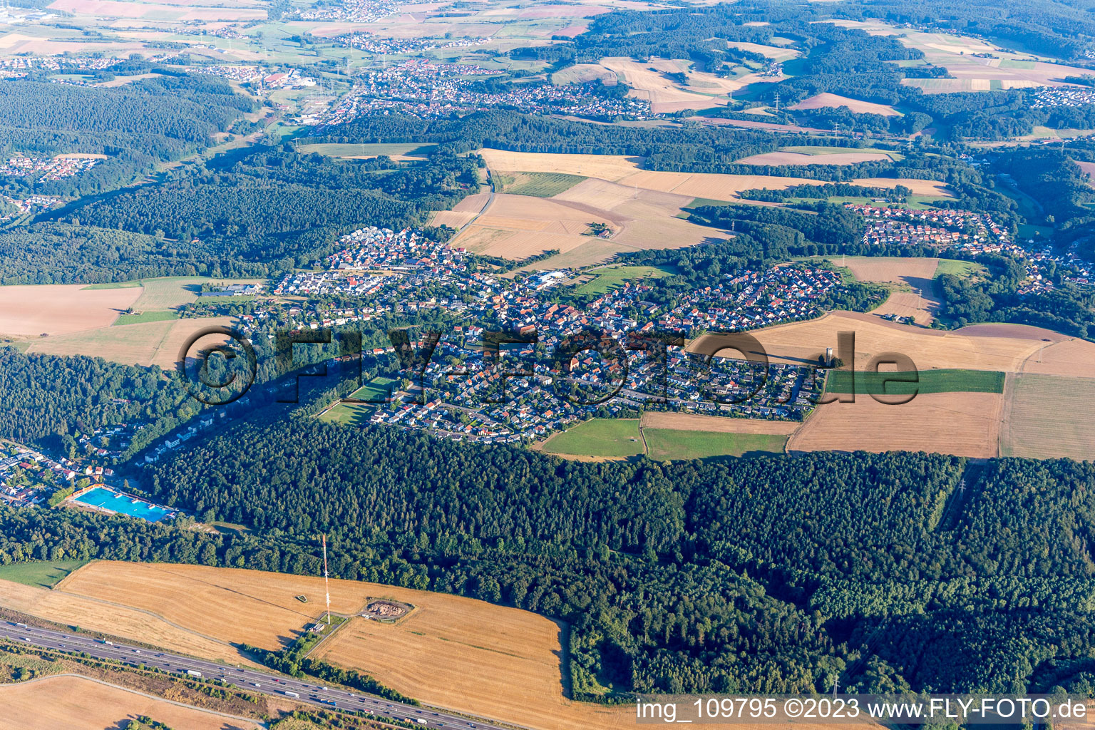 Drohnenaufname von Kaiserslautern im Bundesland Rheinland-Pfalz, Deutschland