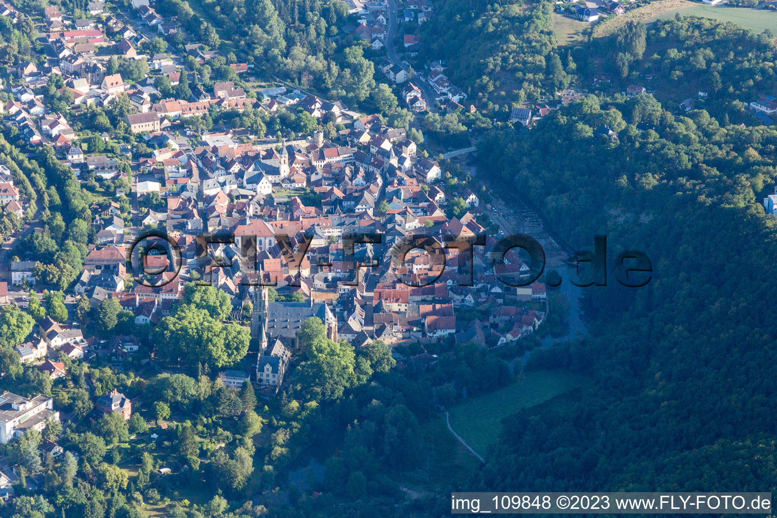 Luftbild von Meisenheim im Bundesland Rheinland-Pfalz, Deutschland