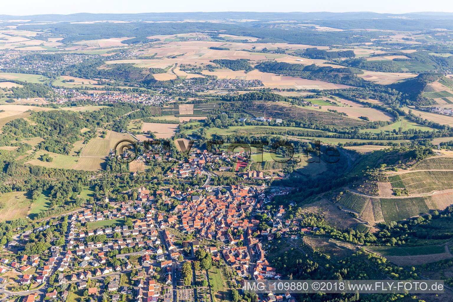 Luftaufnahme von Odernheim am Glan im Bundesland Rheinland-Pfalz, Deutschland