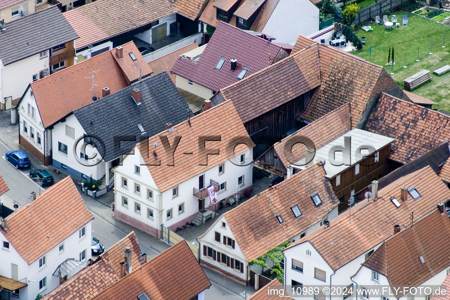 Drohnenbild von Erlenbach bei Kandel im Bundesland Rheinland-Pfalz, Deutschland