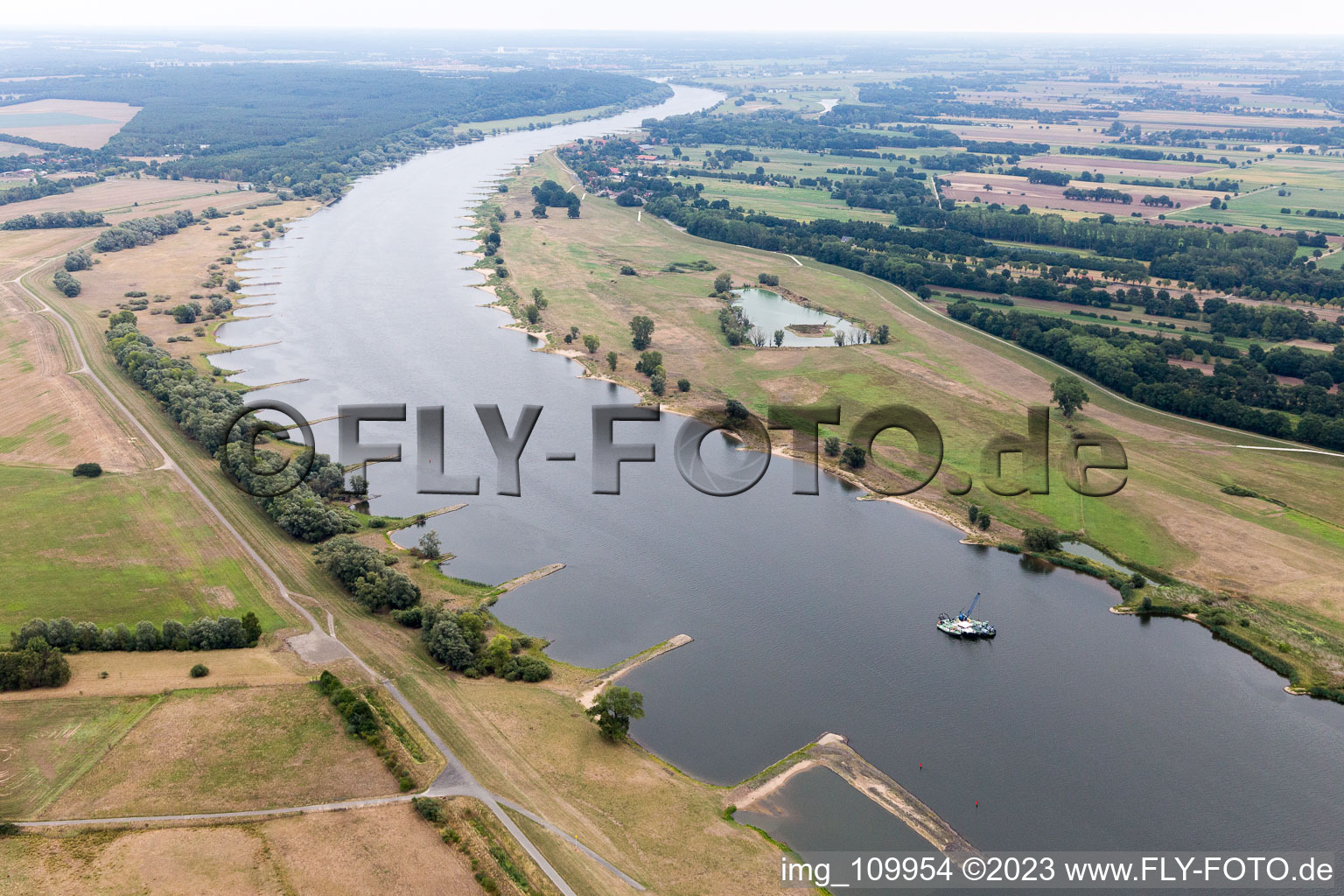 Luftbild von Lauenburger Elbvorland im Bundesland Schleswig-Holstein, Deutschland