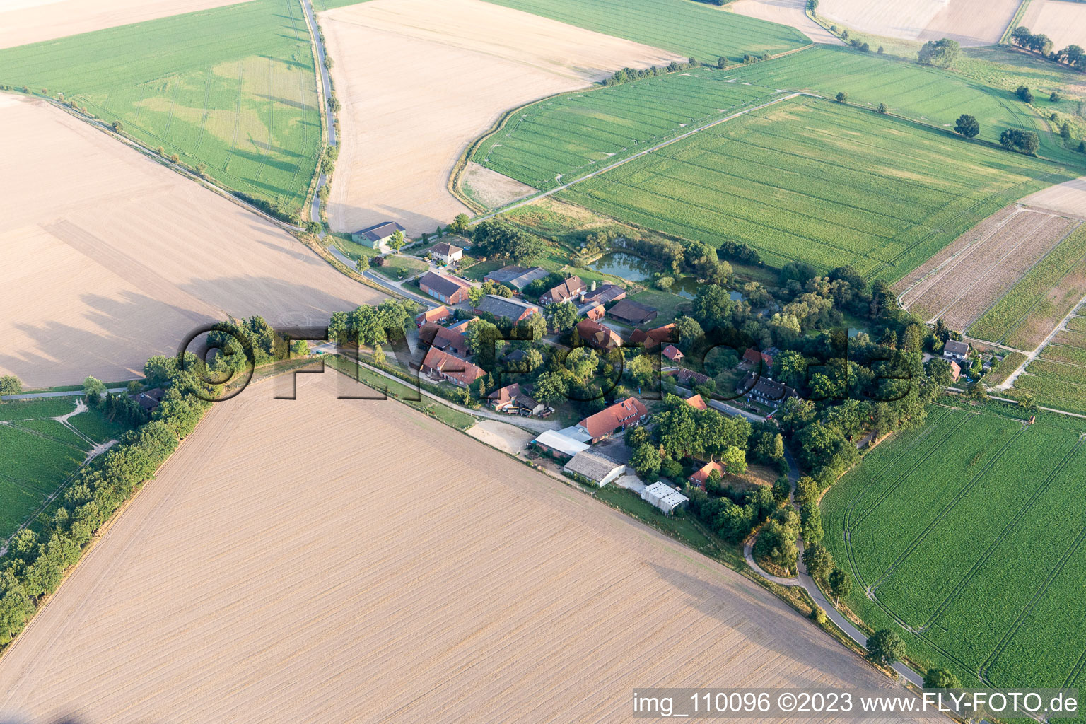 Luftaufnahme von Addenstorf im Bundesland Niedersachsen, Deutschland