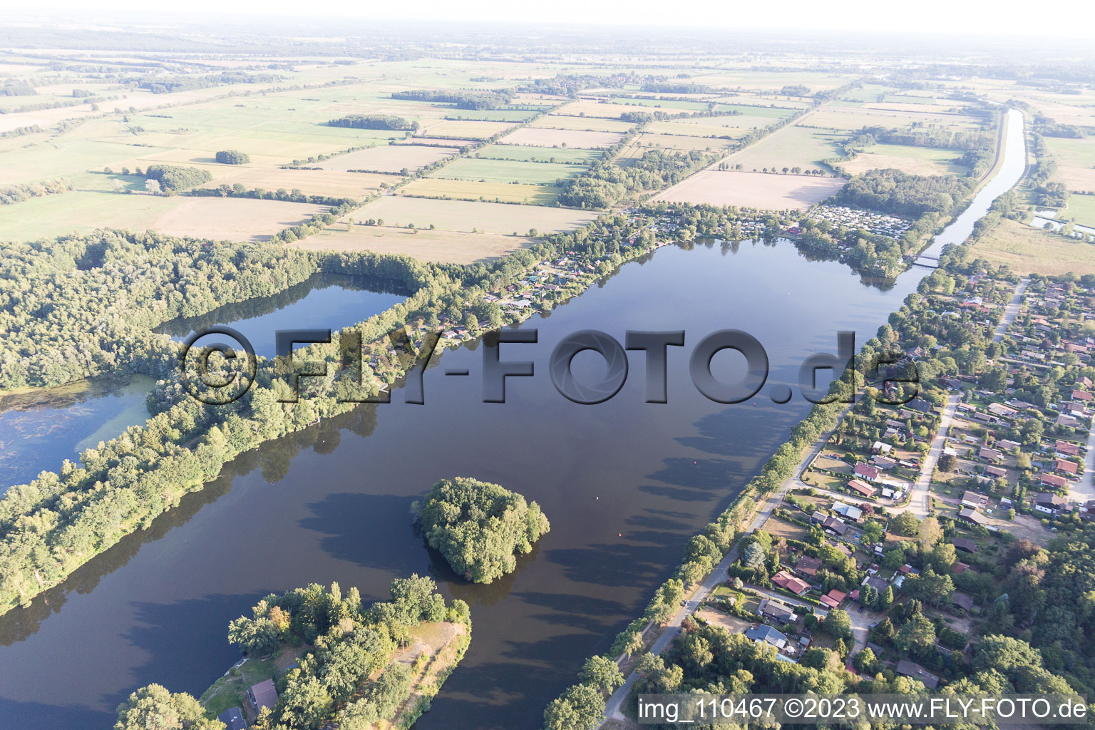 Basedow, Camping Lanzer See im Bundesland Schleswig-Holstein, Deutschland vom Flugzeug aus