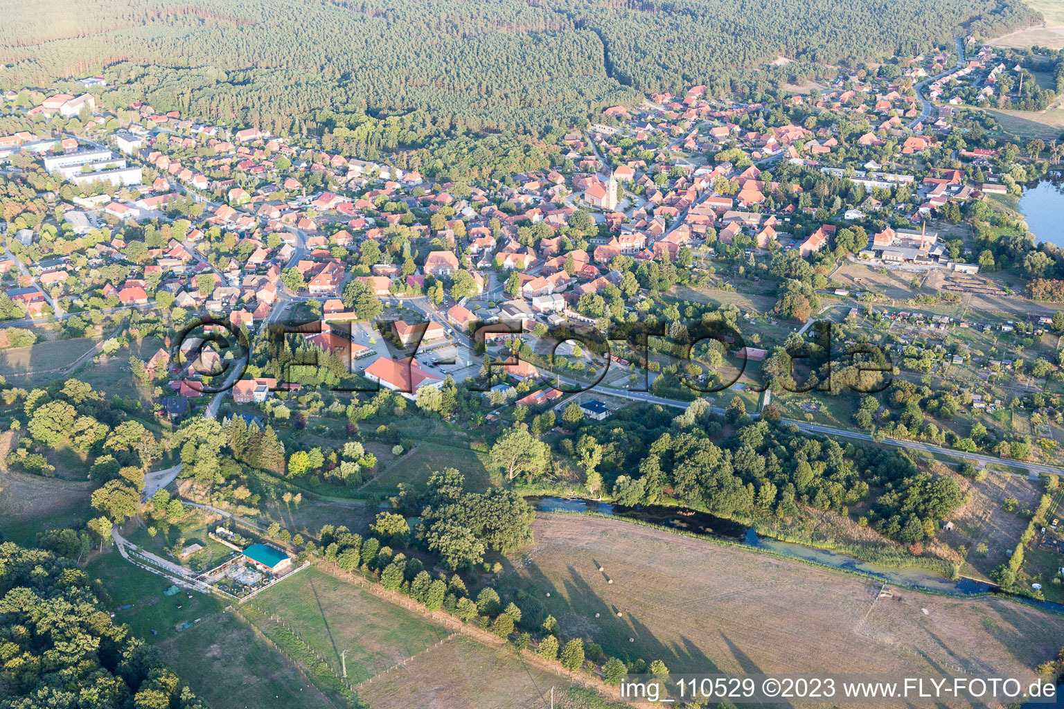 Luftbild von Amt Neuhaus im Bundesland Niedersachsen, Deutschland