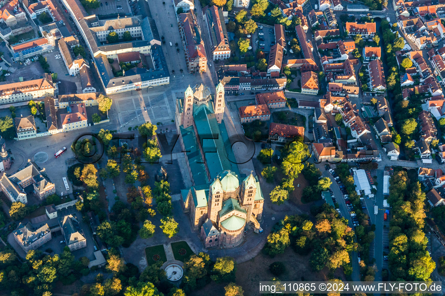 Luftbild von Dom zu Speyer im Bundesland Rheinland-Pfalz, Deutschland