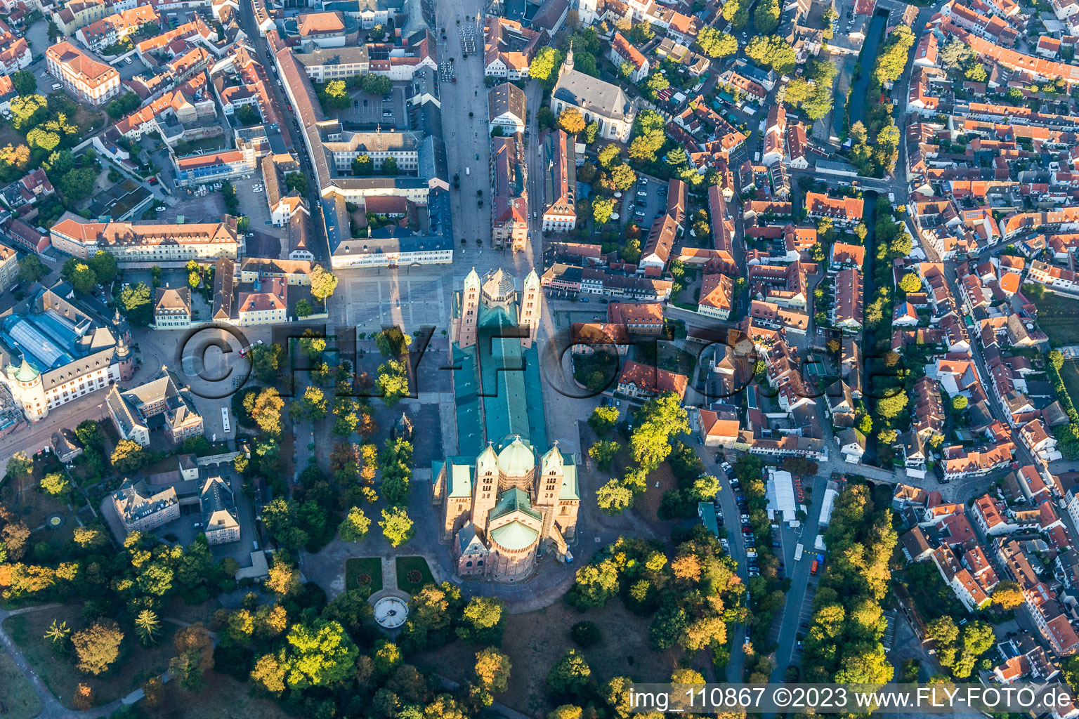 Speyer im Bundesland Rheinland-Pfalz, Deutschland von oben