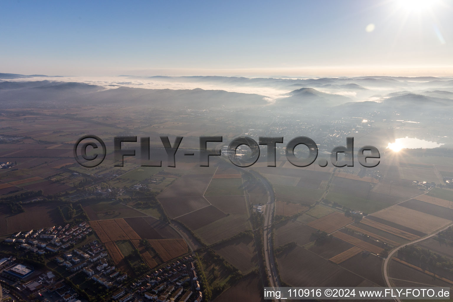 Weinheim im Bundesland Baden-Württemberg, Deutschland vom Flugzeug aus