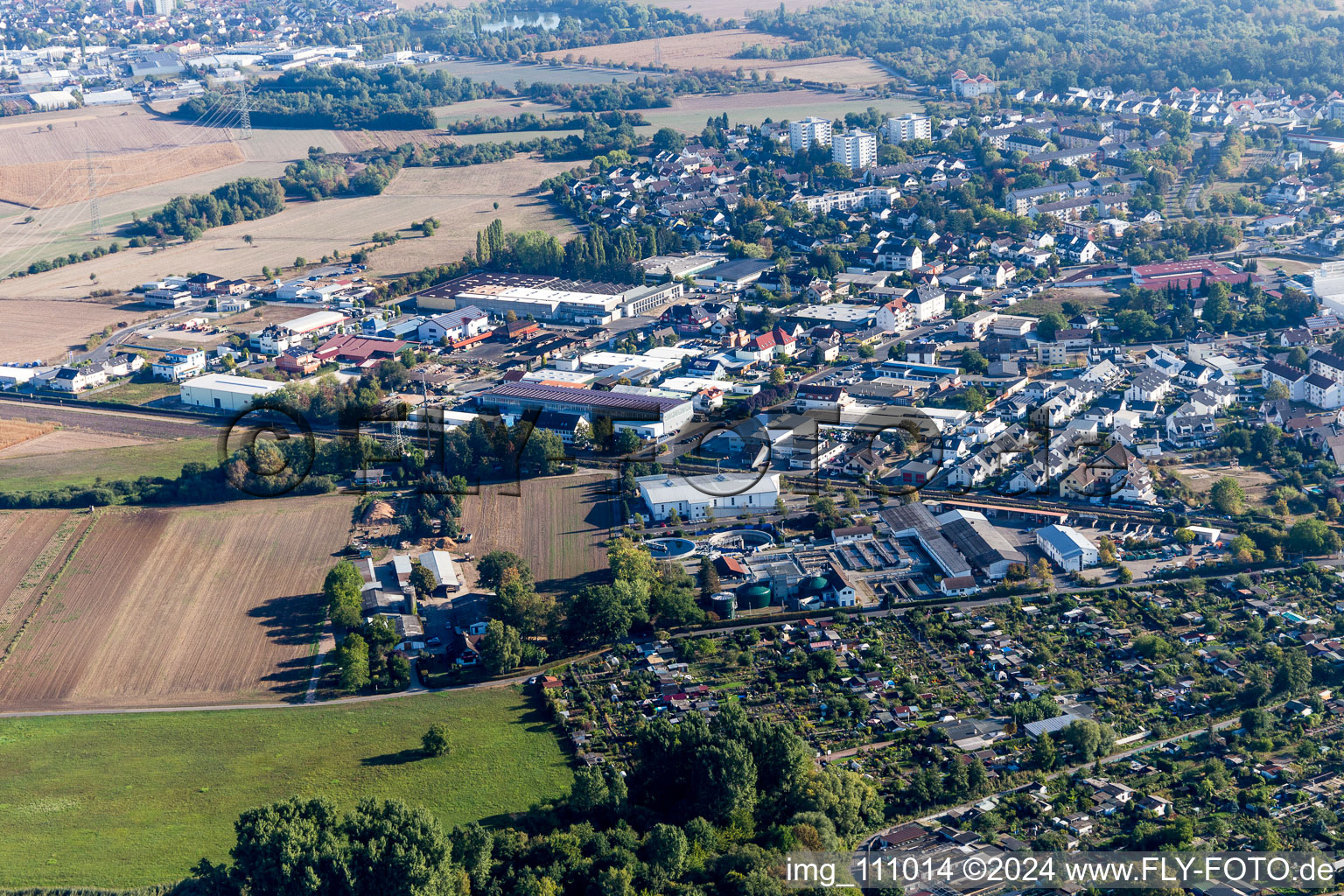 Seligenstadt im Bundesland Hessen, Deutschland von der Drohne aus gesehen