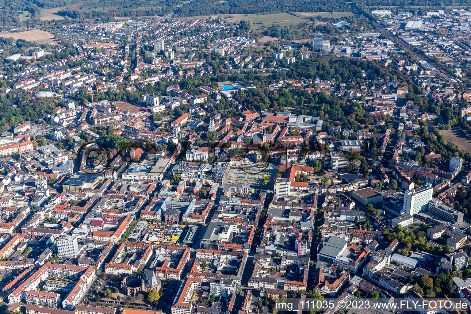 Luftbild von Hanau im Bundesland Hessen, Deutschland