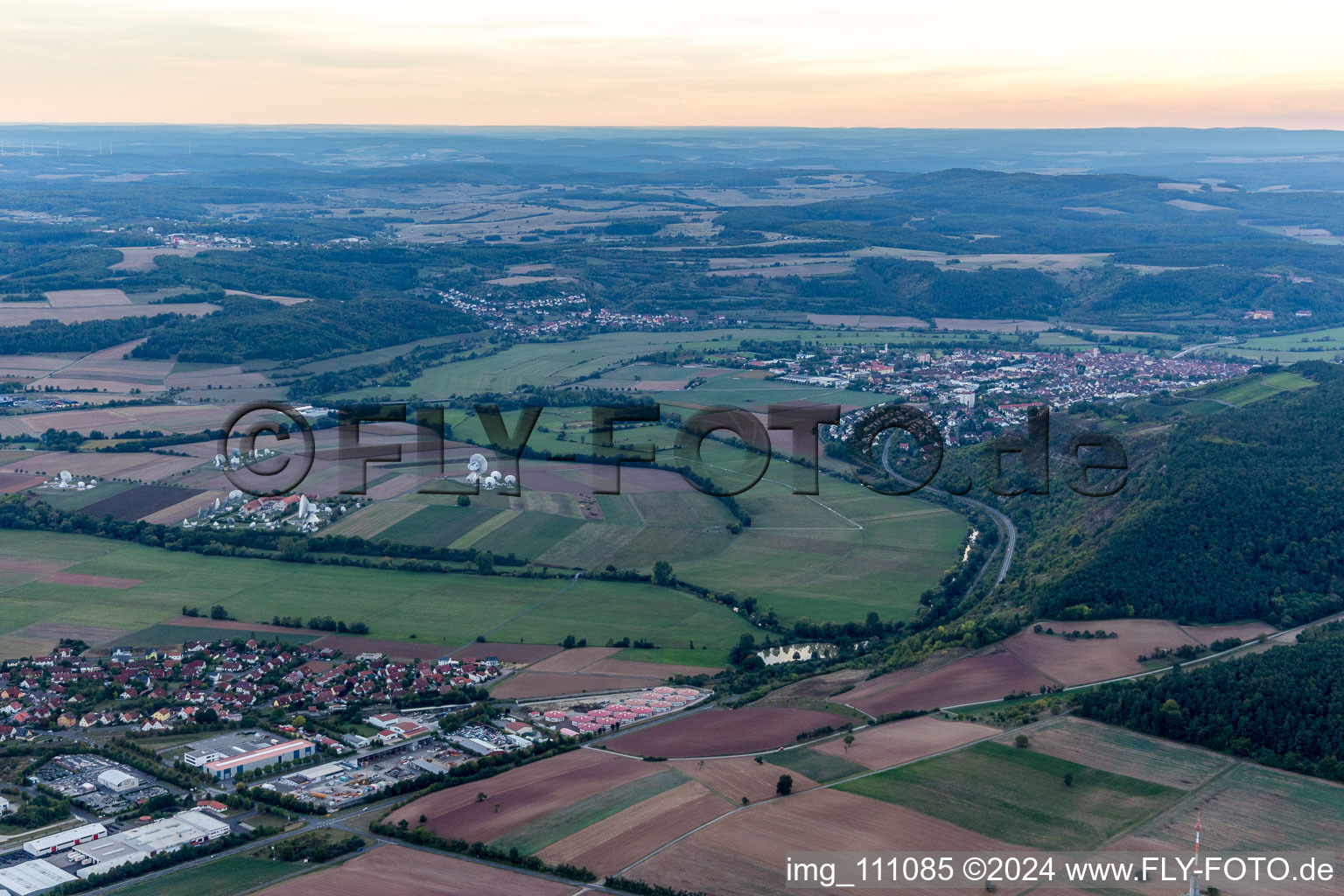 Luftbild von Hammelburg, Intelsat Satellitenantennen im Bundesland Bayern, Deutschland