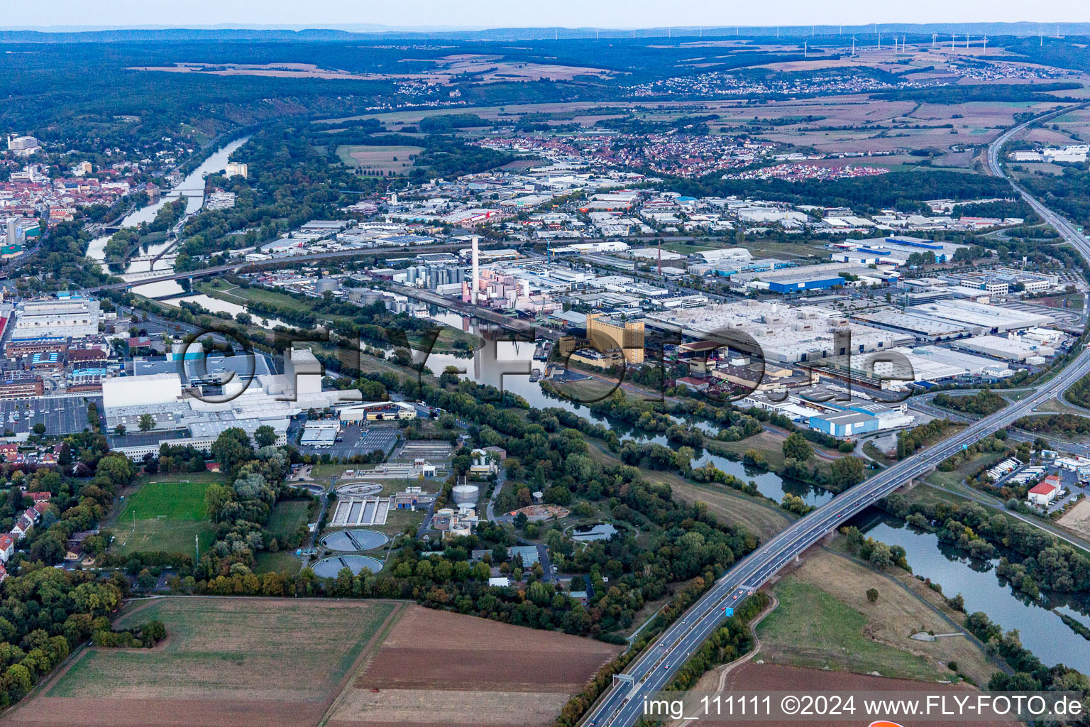 Luftbild von Schweinfurt, Gewerbegebiet Maintal im Bundesland Bayern, Deutschland