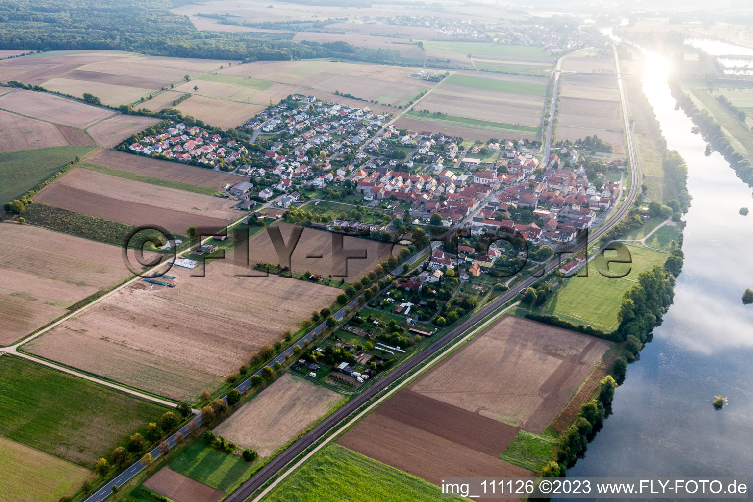 Luftaufnahme von Untertheres im Bundesland Bayern, Deutschland