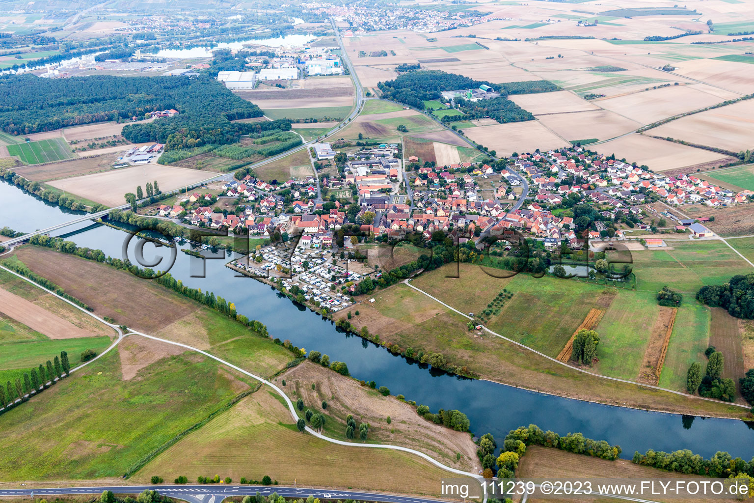 Luftbild von Schwarzenau im Bundesland Bayern, Deutschland