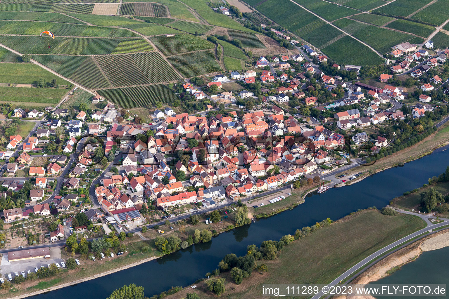 Luftaufnahme von Obereisenheim im Bundesland Bayern, Deutschland
