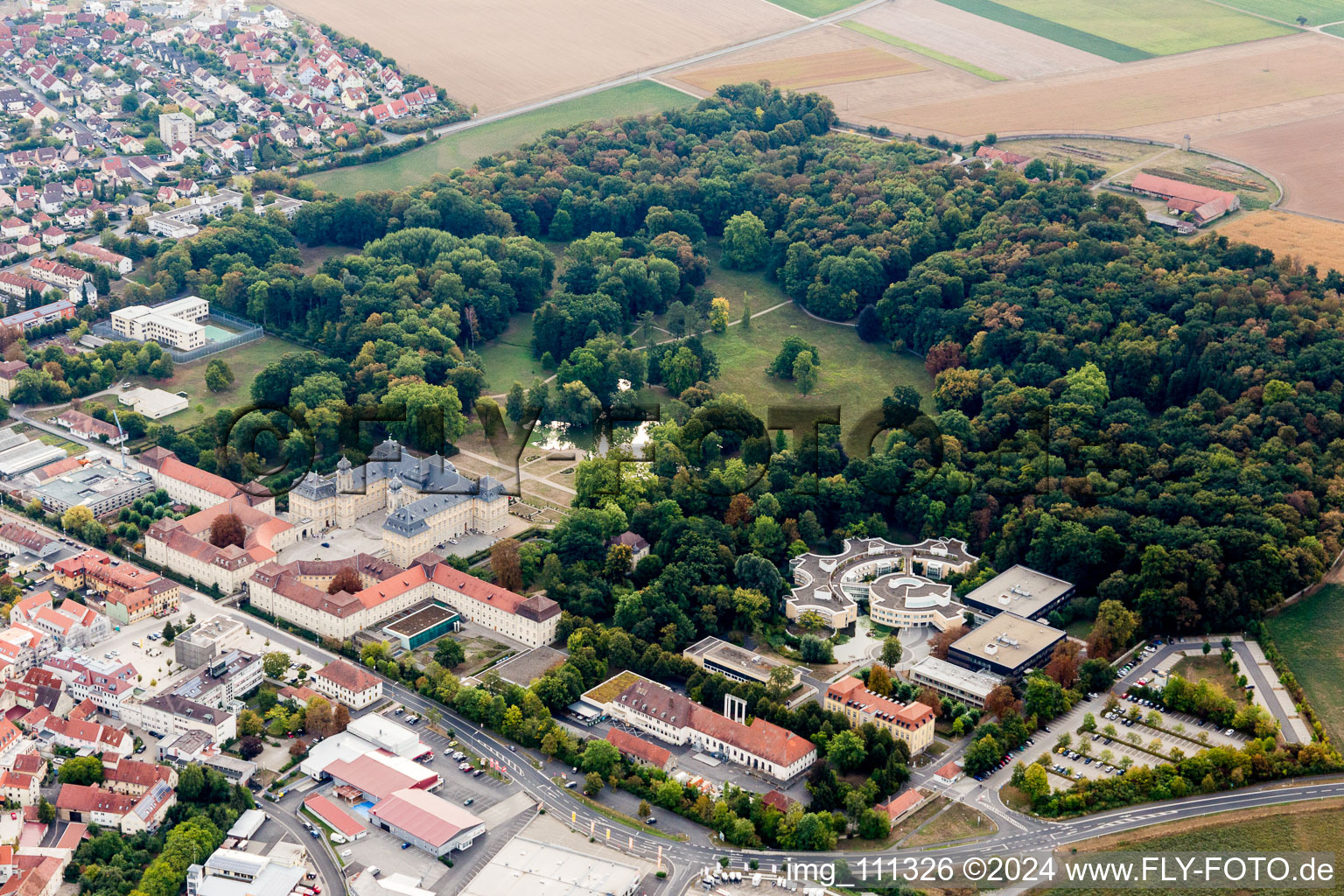 Schrägluftbild von Werneck im Bundesland Bayern, Deutschland