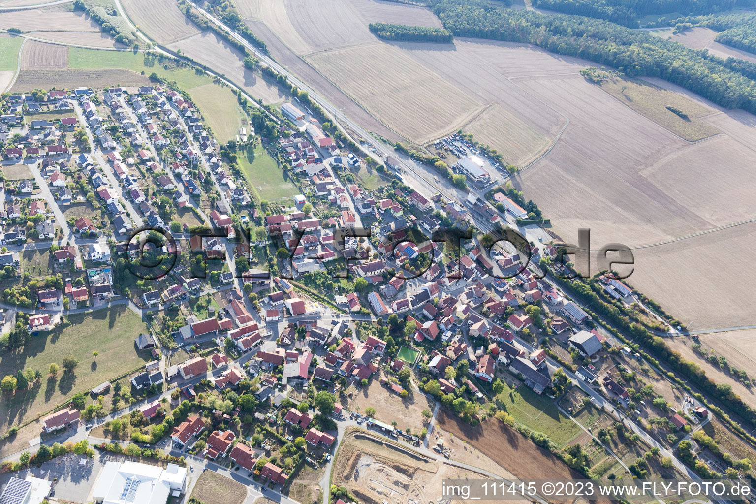 Luftbild von Ahorn im Bundesland Baden-Württemberg, Deutschland