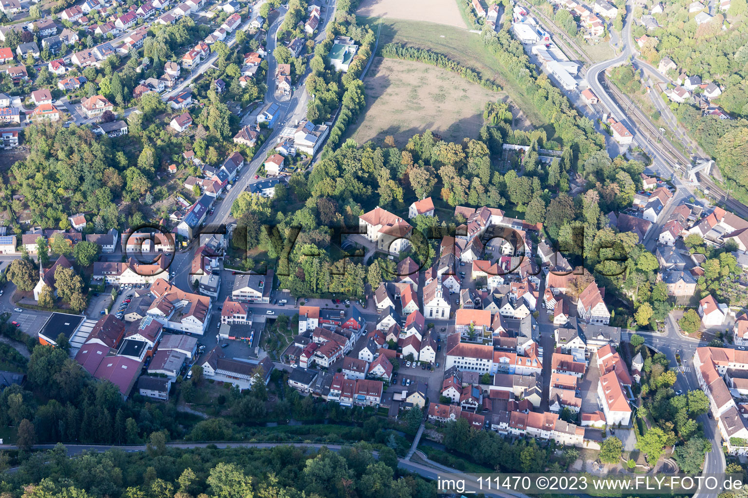 Drohnenbild von Adelsheim im Bundesland Baden-Württemberg, Deutschland